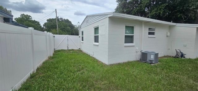 3612 WELLS STREET, Orlando, FL 32805