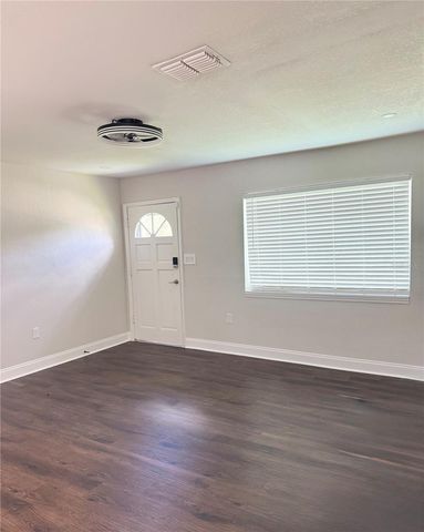 3612 WELLS STREET, Orlando, FL 32805