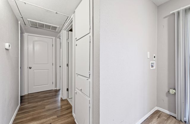2124 Burton DR 204, Austin, TX 78741