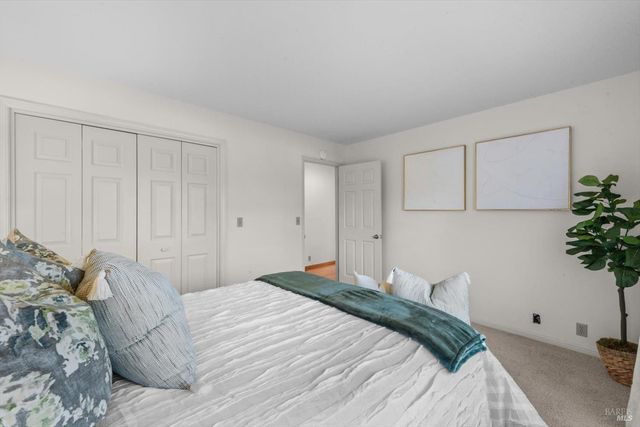 2004 Oak Cir, Yountville, CA 94599