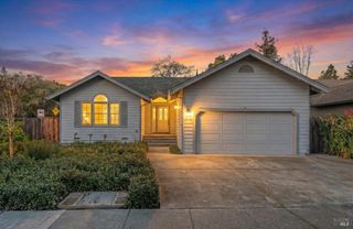 2004 Oak Cir, Yountville, CA 94599