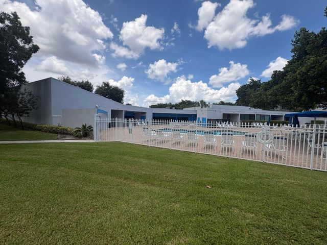9200 Lime Bay Boulevard, Tamarac, FL 33321