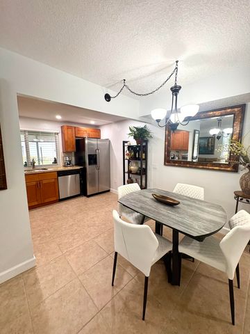 9200 Lime Bay Boulevard, Tamarac, FL 33321