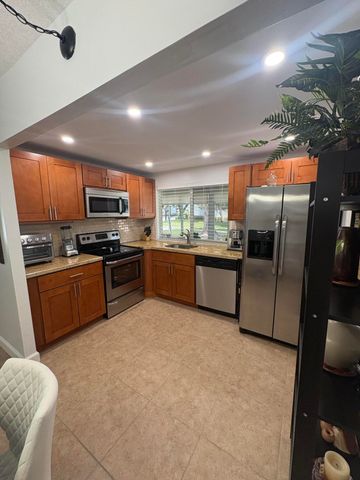 9200 Lime Bay Boulevard, Tamarac, FL 33321