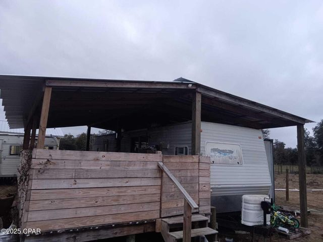 10933 Lawrence Road, Fountain, FL 32438