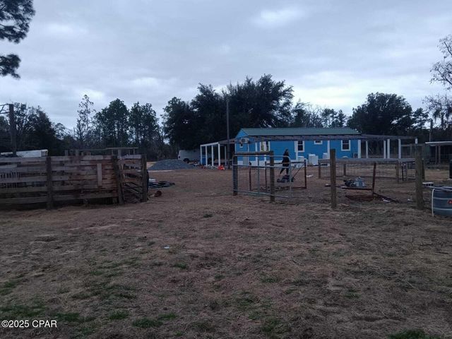 10933 Lawrence Road, Fountain, FL 32438