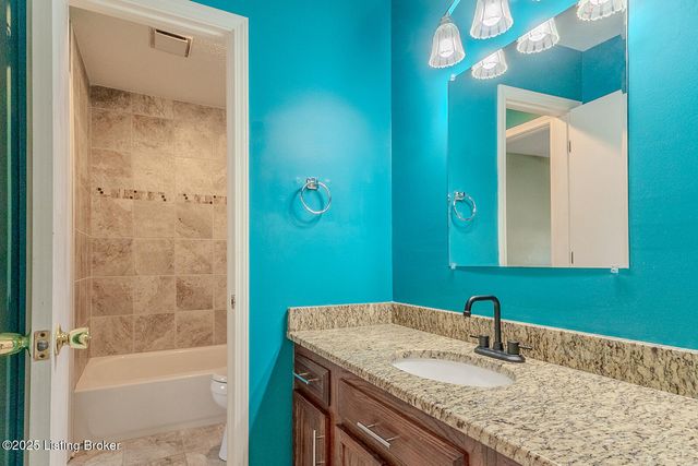 706 Fountain Ave, Louisville, KY 40222