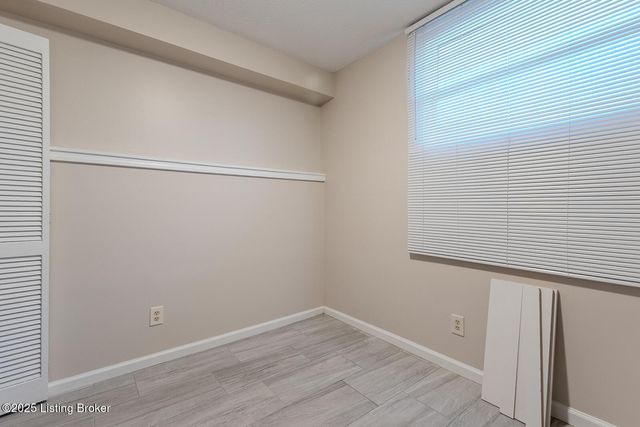 706 Fountain Ave, Louisville, KY 40222
