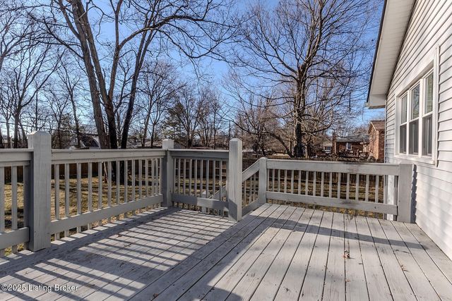 706 Fountain Ave, Louisville, KY 40222