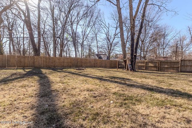 706 Fountain Ave, Louisville, KY 40222