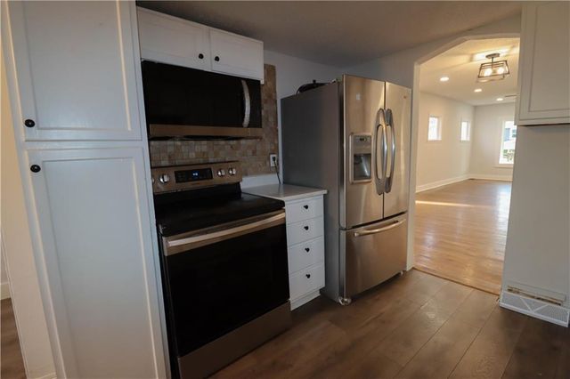 1052 Cleveland Avenue, Kansas City, KS 66101