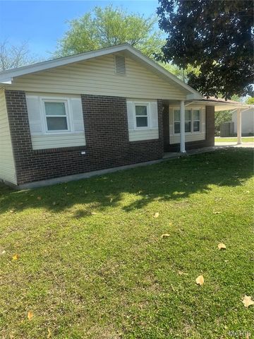 116 Marion Avenue, Sikeston, MO 63801