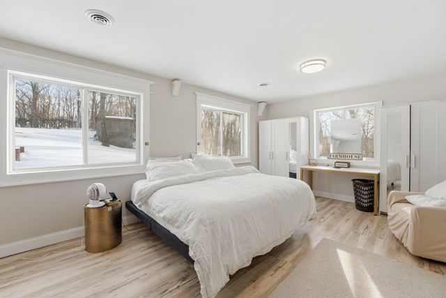 8867 154th Street W, Prior Lake, MN 55372