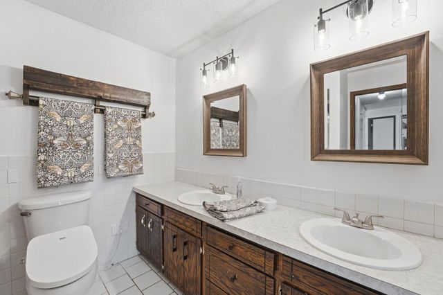 8867 154th Street W, Prior Lake, MN 55372