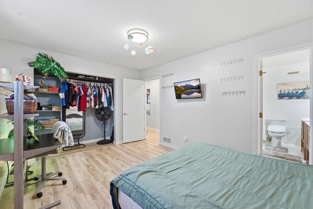 8867 154th Street W, Prior Lake, MN 55372