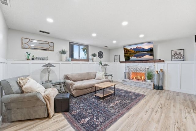 8867 154th Street W, Prior Lake, MN 55372