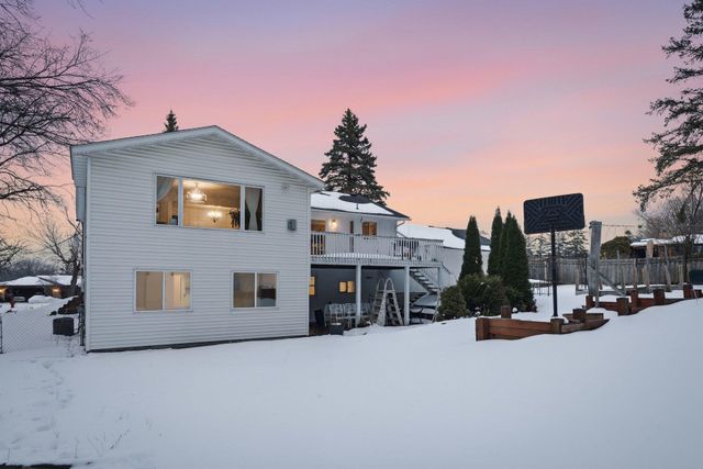 8867 154th Street W, Prior Lake, MN 55372