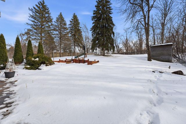 8867 154th Street W, Prior Lake, MN 55372