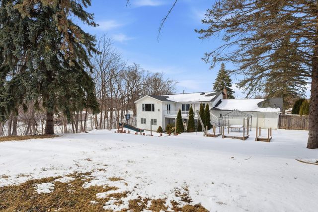 8867 154th Street W, Prior Lake, MN 55372