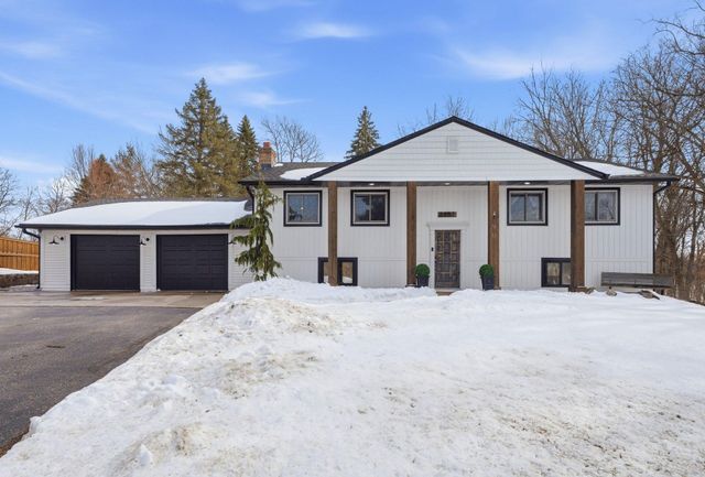 8867 154th Street W, Prior Lake, MN 55372