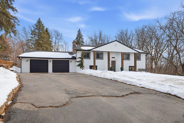 8867 154th Street W, Prior Lake, MN 55372