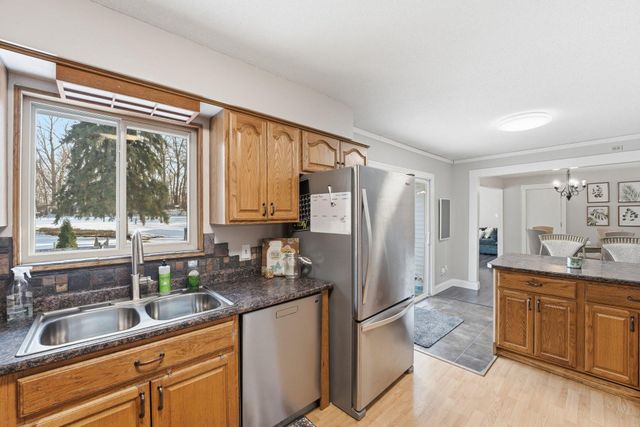 8867 154th Street W, Prior Lake, MN 55372