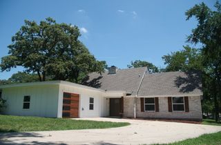 123 Modoc Trail, Gainesville, TX 76240