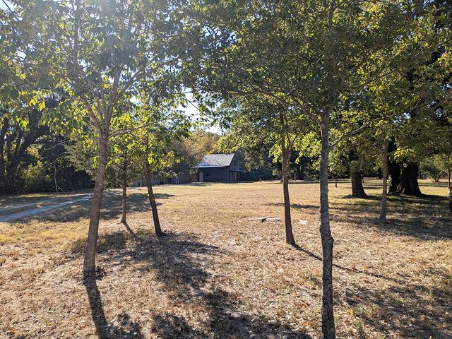 5019 N STATE HWY 78, Bonham, TX 75418