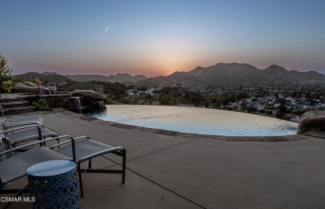 419 Helga Court, Newbury Park, CA 91320