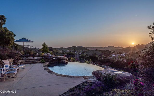 419 Helga Court, Newbury Park, CA 91320