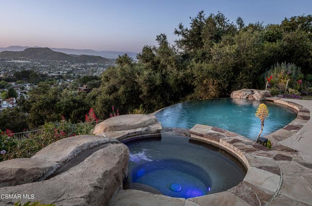 419 Helga Court, Newbury Park, CA 91320