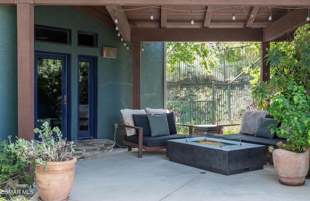 419 Helga Court, Newbury Park, CA 91320