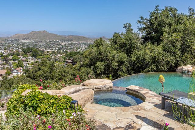 419 Helga Court, Newbury Park, CA 91320