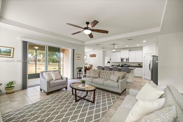 5608 SW 50th Court, Ocala, FL 34474