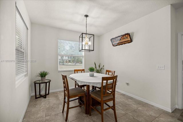 5608 SW 50th Court, Ocala, FL 34474