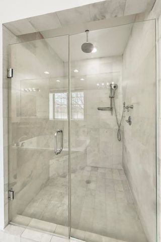 5321 N Lincoln Avenue 3E, Chicago, IL 60625