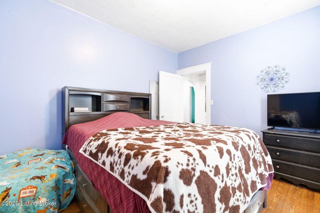 1207 Brookline Ave, Louisville, KY 40215