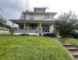 649 E Okmulgee Street, Muskogee, OK 74403