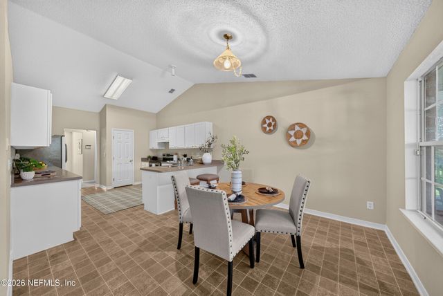 1254 MCGIRTS CREEK Drive, Jacksonville, FL 32221