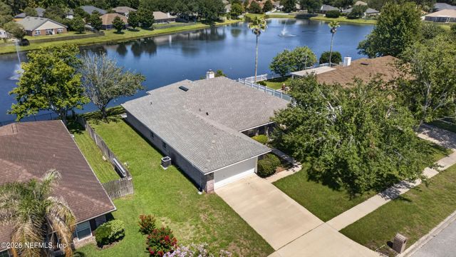 1254 MCGIRTS CREEK Drive, Jacksonville, FL 32221