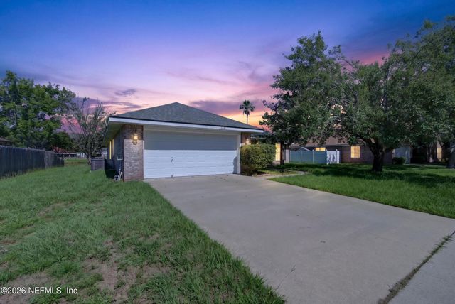 1254 MCGIRTS CREEK Drive, Jacksonville, FL 32221