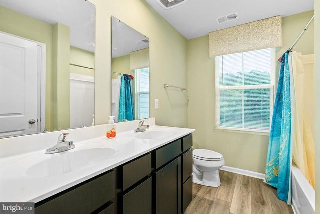 2 RIDGELY FOREST DR, Elkton, MD 21921