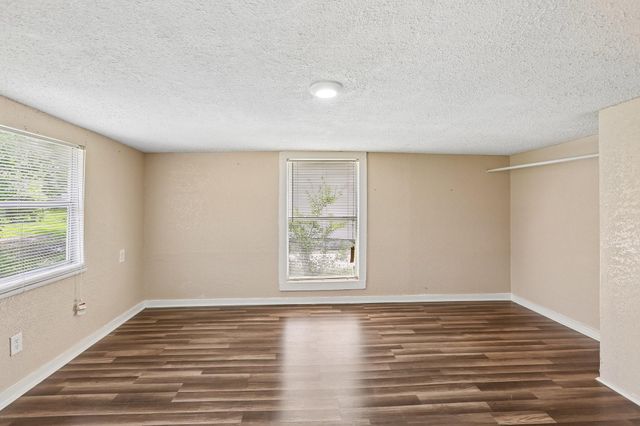 2606 2nd Avenue N, Texas City, TX 77590