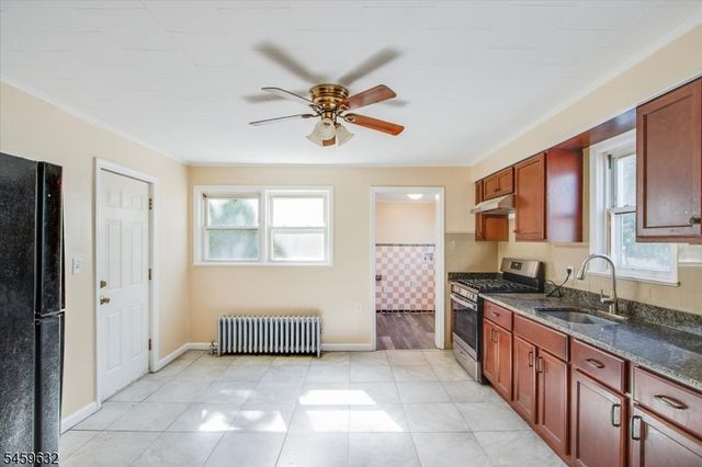 37 Newark Pompton Tpke, Little Falls Twp., NJ 07424