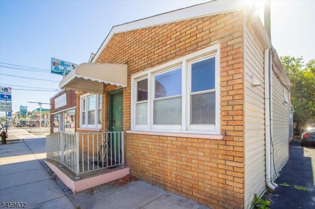 37 Newark Pompton Tpke, Little Falls Twp., NJ 07424