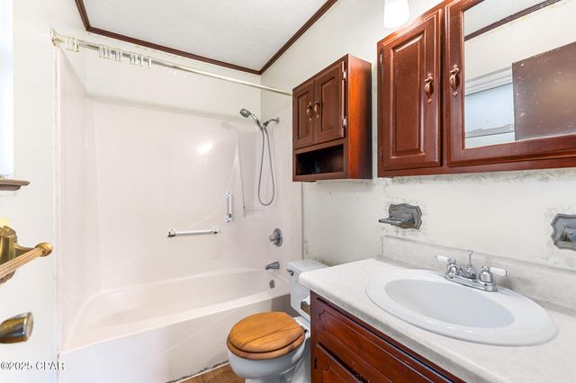 6403 Olokee Street, Panama City, FL 32404