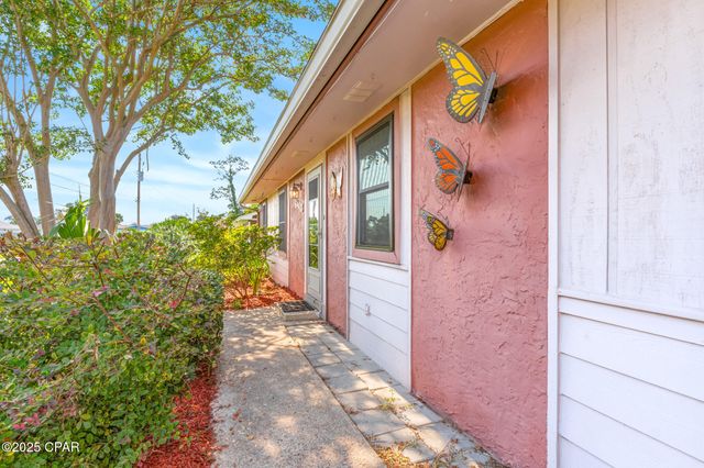 6403 Olokee Street, Panama City, FL 32404