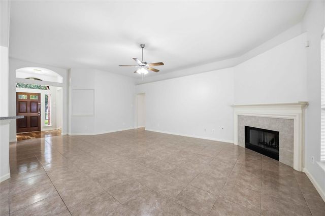 7606 Brighton Knolls Lane, Richmond, TX 77407