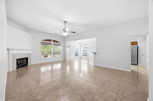 7606 Brighton Knolls Lane, Richmond, TX 77407