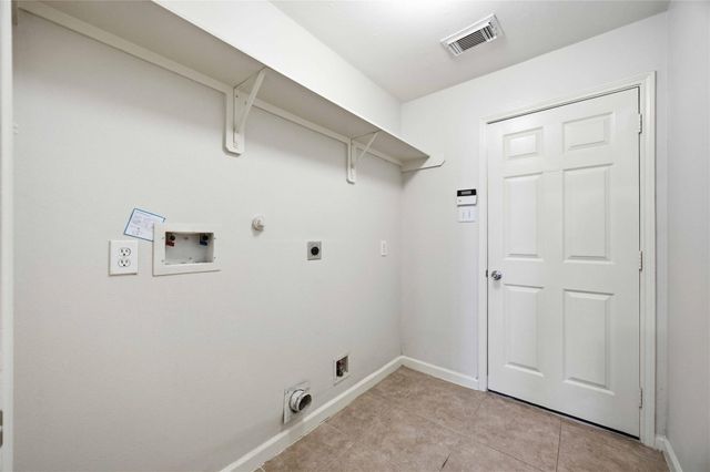 7606 Brighton Knolls Lane, Richmond, TX 77407